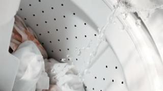 Bạn có biết nguồn nước cũng ảnh hưởng tới độ bền máy giặt