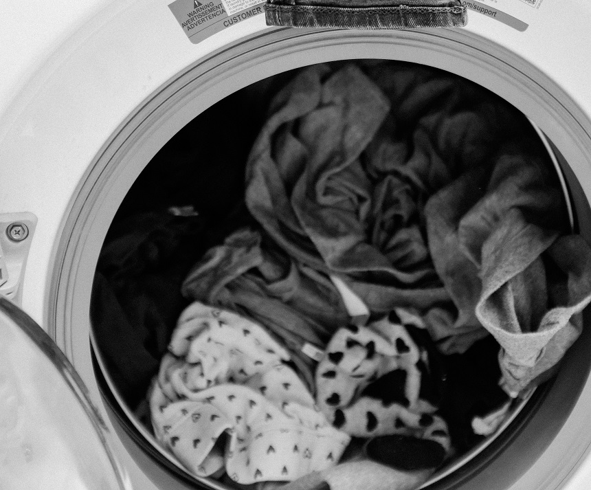 Máy giặt không giặt sạch quần áo